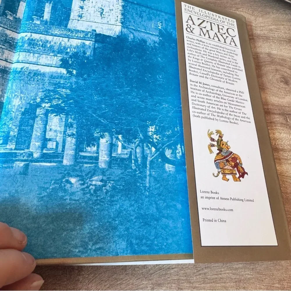 The Illustrated Encyclopedia of the Aztec & Maya Civilization Charles Phillips
